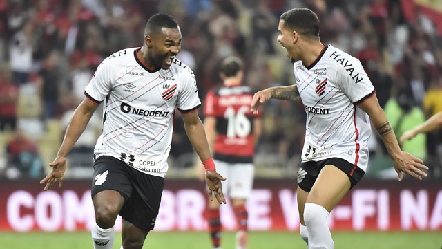 Perfeito, Athletico despacha o Flamengo e vai para a final da Copa do Brasil