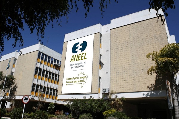 Aneel mantém bandeira tarifária verde para junho