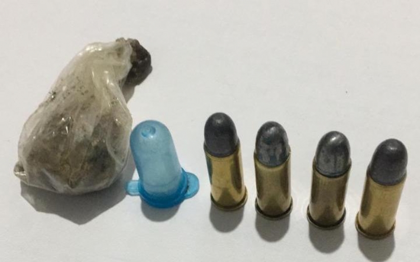Policia faz apreensão de drogas e munições em festa em Nova Cantu