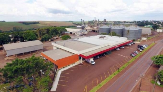 Trabalhador morre soterrado em silo de soja de cooperativa em Jesuítas