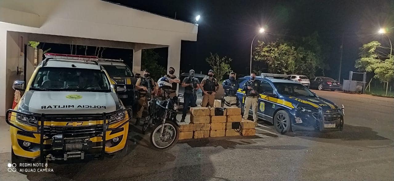 Mais de 300 kg de drogas são apreendidos em Campo Mourão pela Polícia Militar e Policia Rodoviária Federal durante a Operação Sinergia; em Ubiratã a PM  apreendeu 250 kg de agrotóxicos contrabandeados