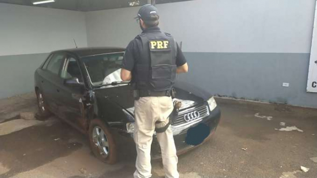 PRF prende casal por tentativa de roubo, posse de munição e drogas na BR 369