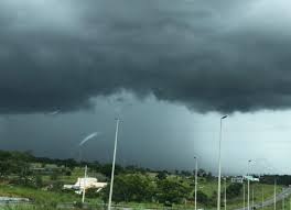 INMET faz alerta de tempestades no Paraná nesta quinta-feira