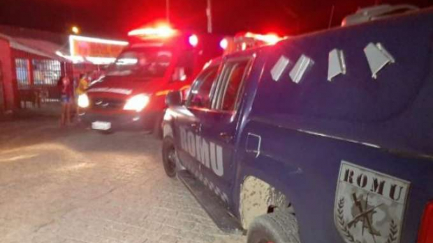Atiradores invadem festa infantil e matam dois rapazes a tiros no Paraná