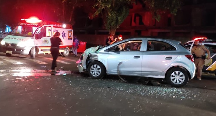 Grave acidente é registrado no Centro de Ubiratã