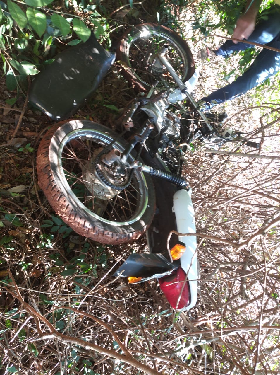 Policia Militar de Campina da Lagoa recupera moto furtada