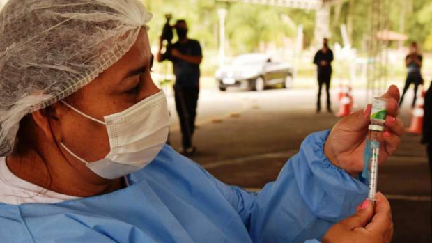 Paraná mantém vacinação contra gripe a toda população