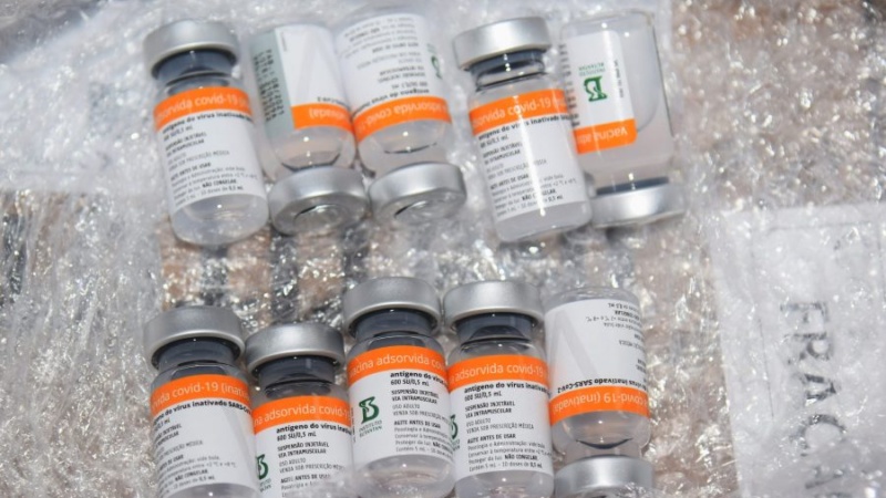 338 Mil doses da vacina Coronavac que viriam ao Paraná são devolvidas ao Instituto Butantan