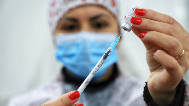 Brasil recebe mais dois lotes com quase 2 milhões de vacinas da Pfizer
