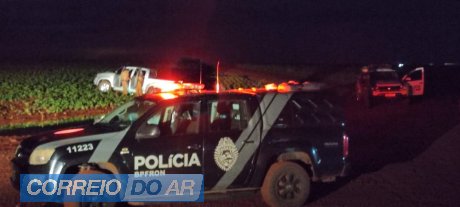 Um bandido é morto e dois são presos após render família e roubar uma Hilux em Moreira Sales