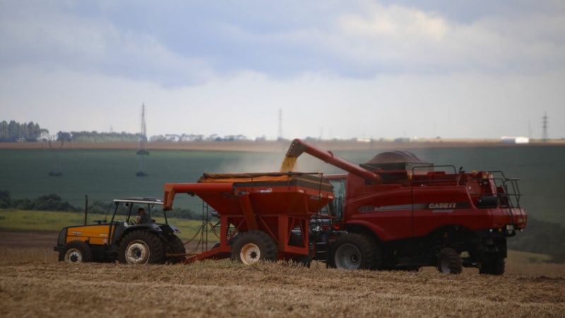 Com estiagem, previsão de safra da Agricultura aponta redução de 39% no potencial da soja