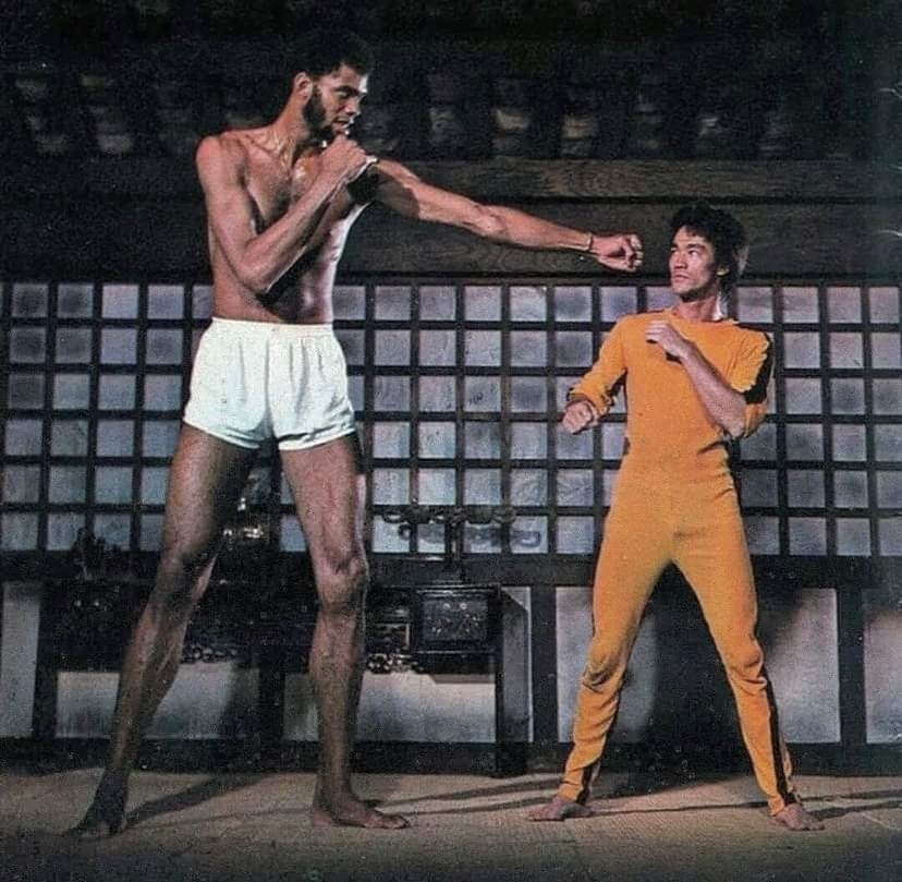 Historeando:  Jogo da Morte (Game of death) o último filme antes da morte prematura de Bruce Lee filmado em 1972
