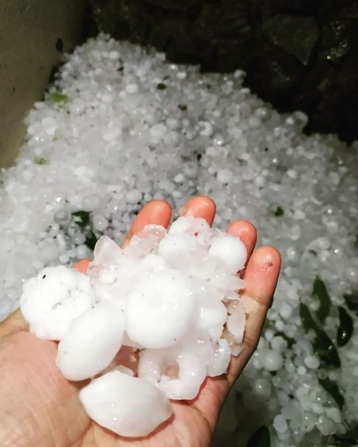 Chuva com granizo causa prejuízo e destruição em várias cidades da região