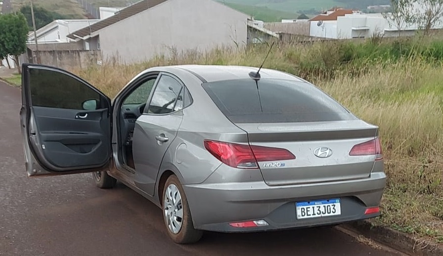 Bandidos se passam por policiais e assaltam pessoas na Rodoviária de Ubiratã