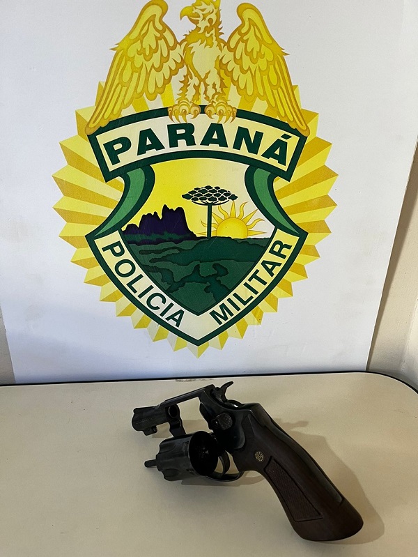 Patrulha Escolar apreende revólver com aluno que levou na escola após ser ameaçado em Campo Mourão