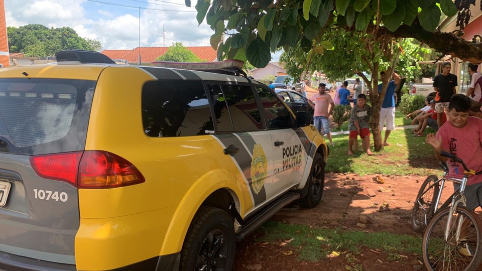 Homem mantem mulher em cárcere privado sob ameaça de arma no Distrito de Yolanda
