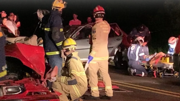 Grave acidente deixa sete pessoas feridas entre Corbélia e Braganey