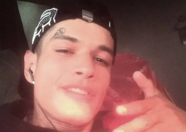 Jovem de 26 anos é assassinado a tiros dentro de casa em Mariluz