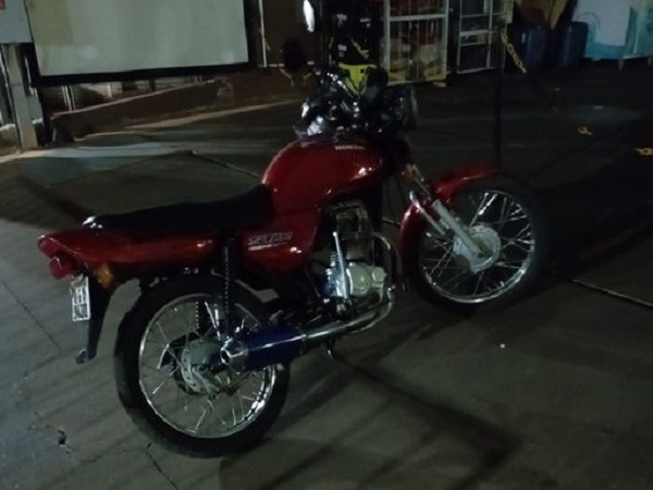 Motocicleta é furtada em Ubiratã