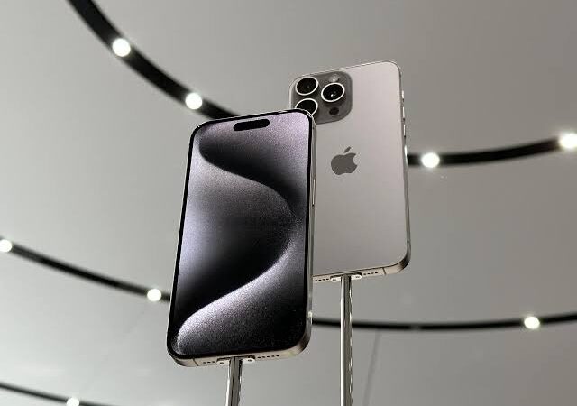 iPhone 15 no Brasil: Pré-venda começa hoje com preço a partir de R$ 7.299