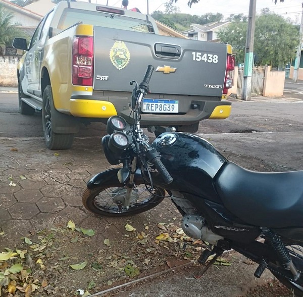 Moto furtada é recuperada pela Polícia Militar de Nova Cantu