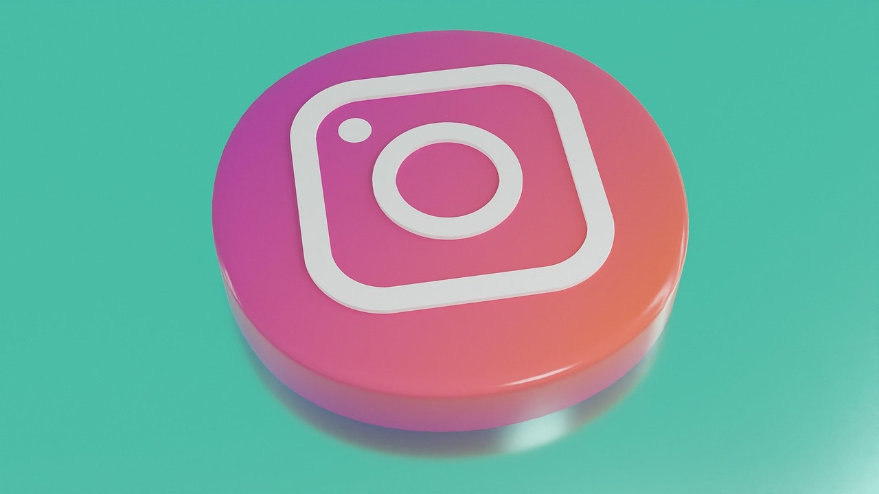 5 motivos para comprar curtidas no Instagram agora mesmo