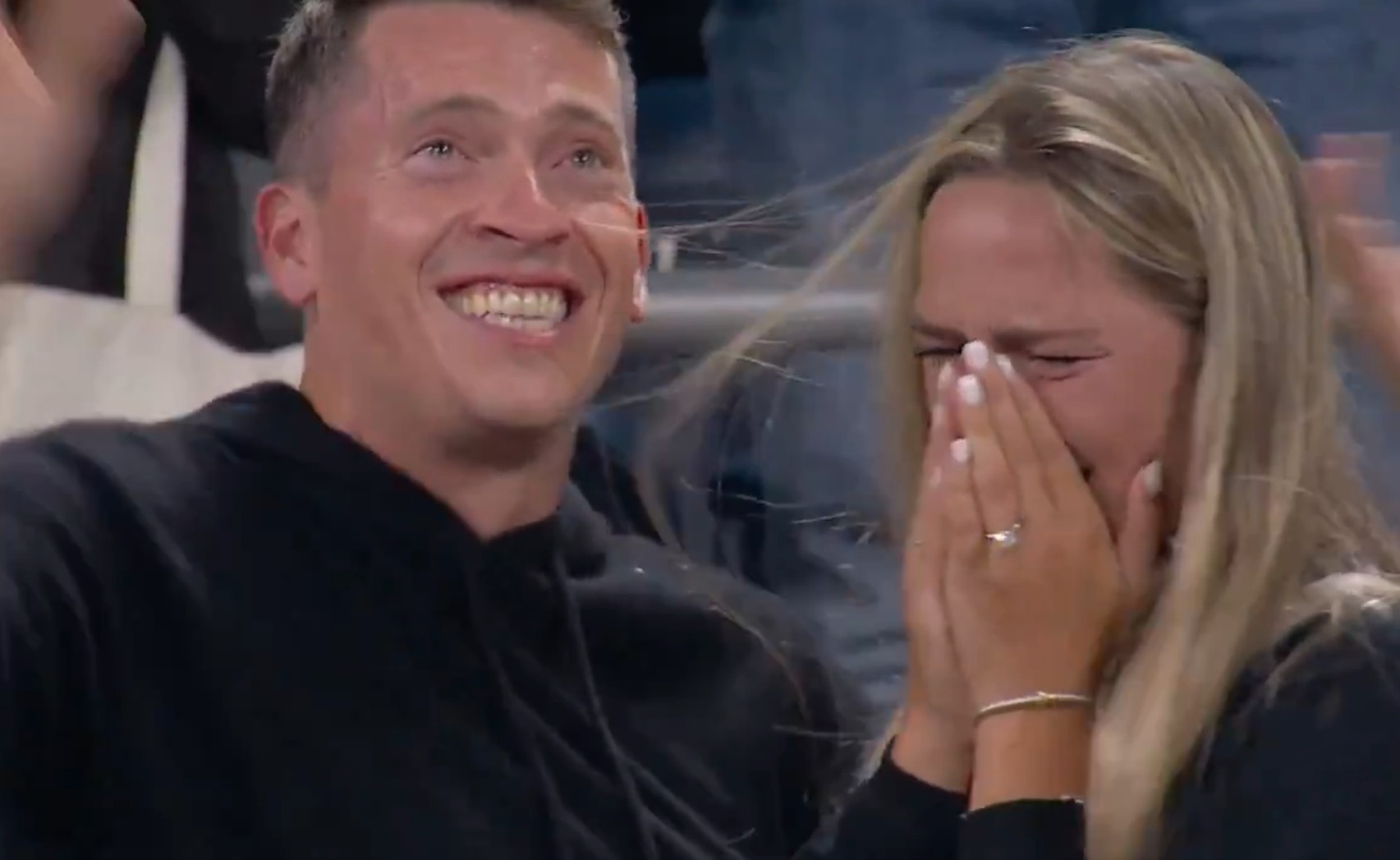jogo de Sabalenka tem pedido de casamento emocionante; veja