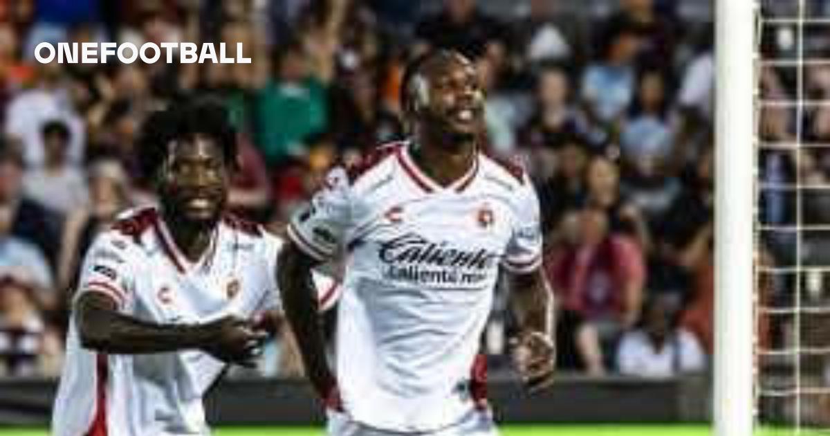 NOCHE REDONDA PARA XOLOS: Jackson Porozo cumplió en defensa, Adonis Preciado CONVIRTIÓ y el equipo GOLEÓ (VIDEO)