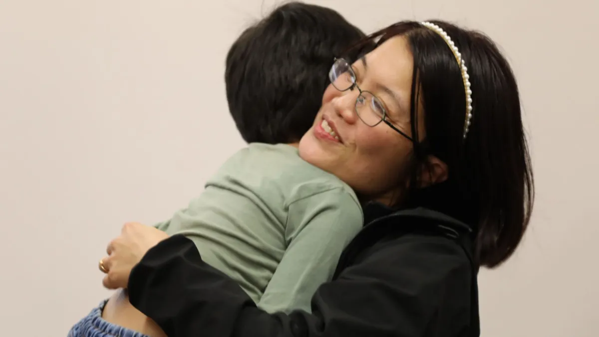 Criança levada do Japão a Curitiba ilegalmente volta para mãe