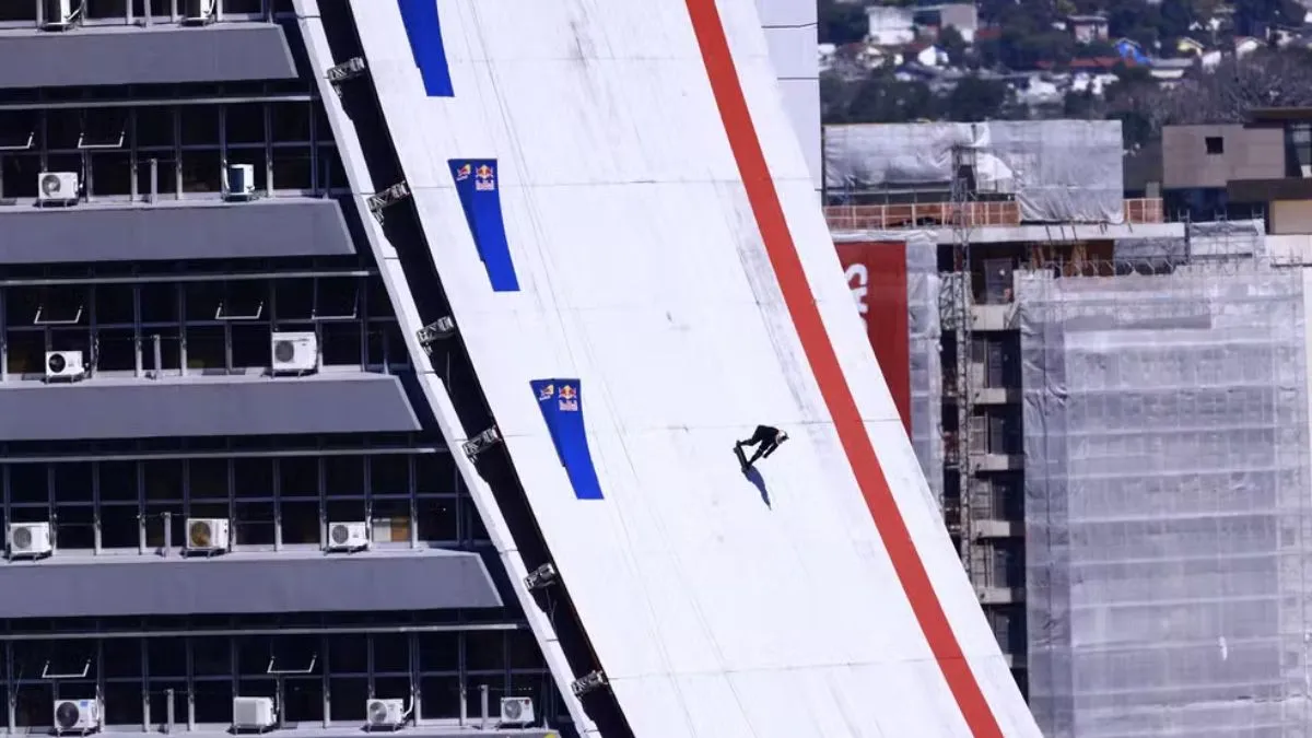 Sandro Dias quebra recorde mundial ao descer de skate rampa de prédio no R
