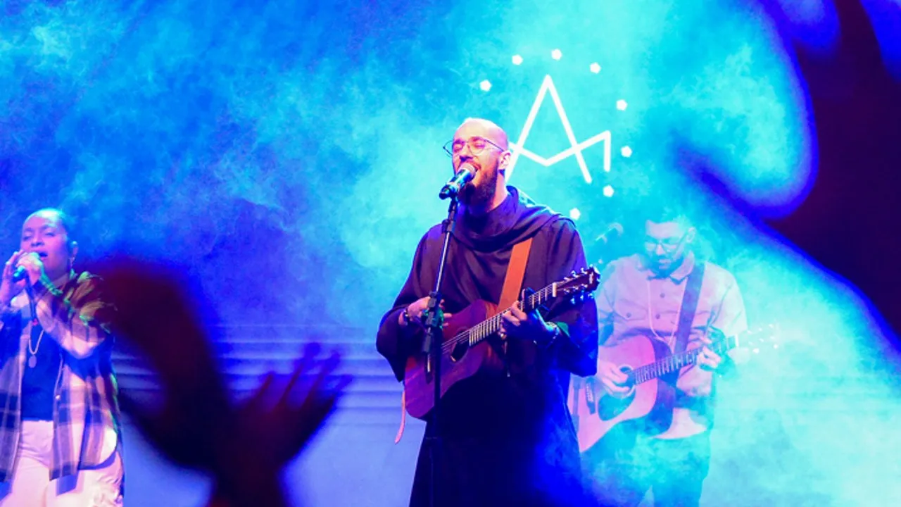 10 mil jovens católicos se reúnem em Curitiba neste sábado