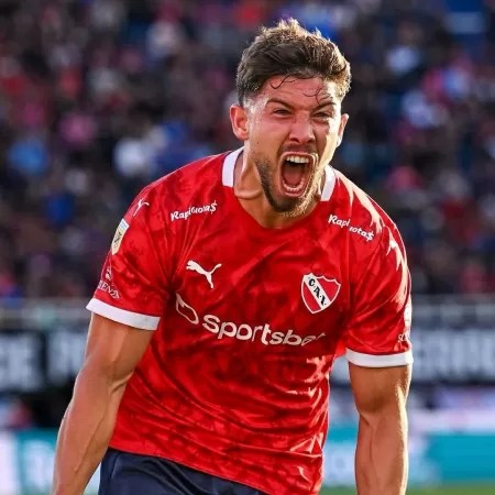 Independiente sinaliza acordo, e Santos avança por Felipe Loyola