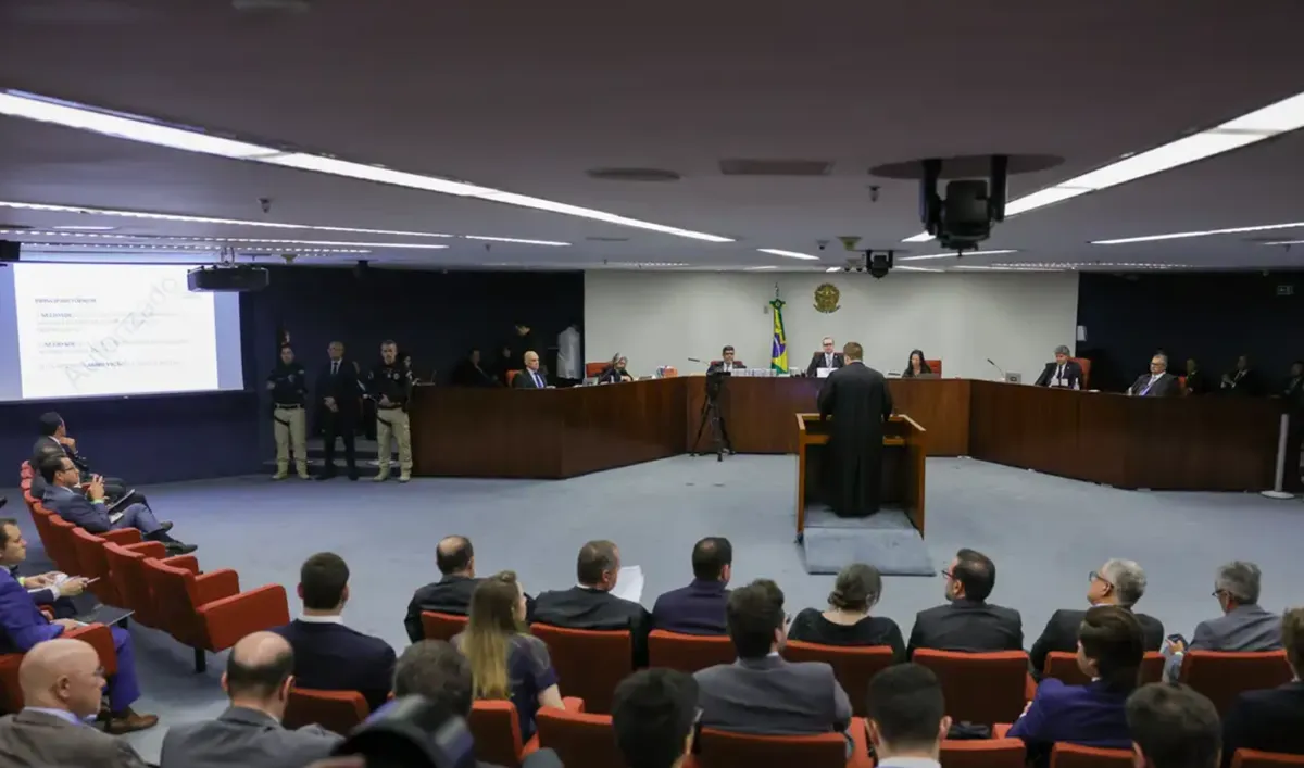 como foi defesa dos advogados