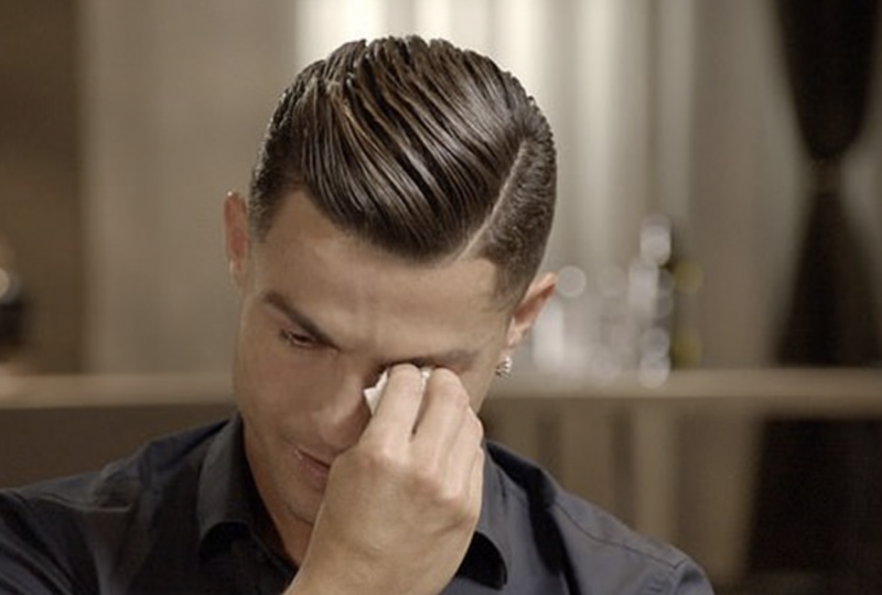 Cristiano Ronaldo reencontra funcionária do McDonald’s que dava hambúrguer de graça quando ele passava fome