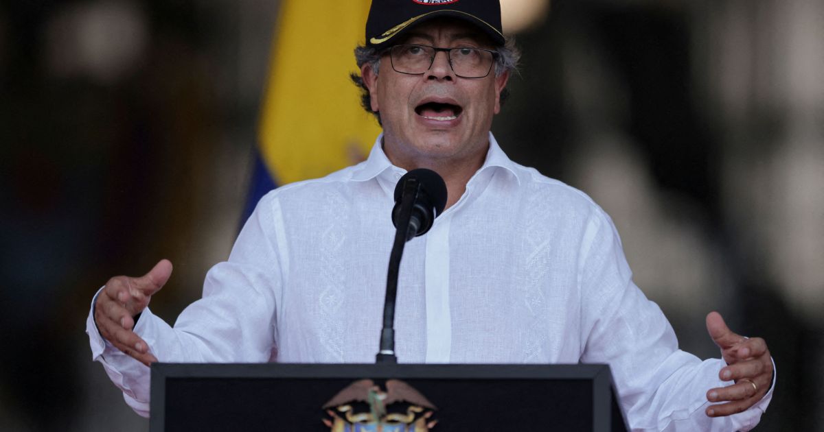 EUA revogam visto do presidente da Colômbia e citam ações “incendiárias”