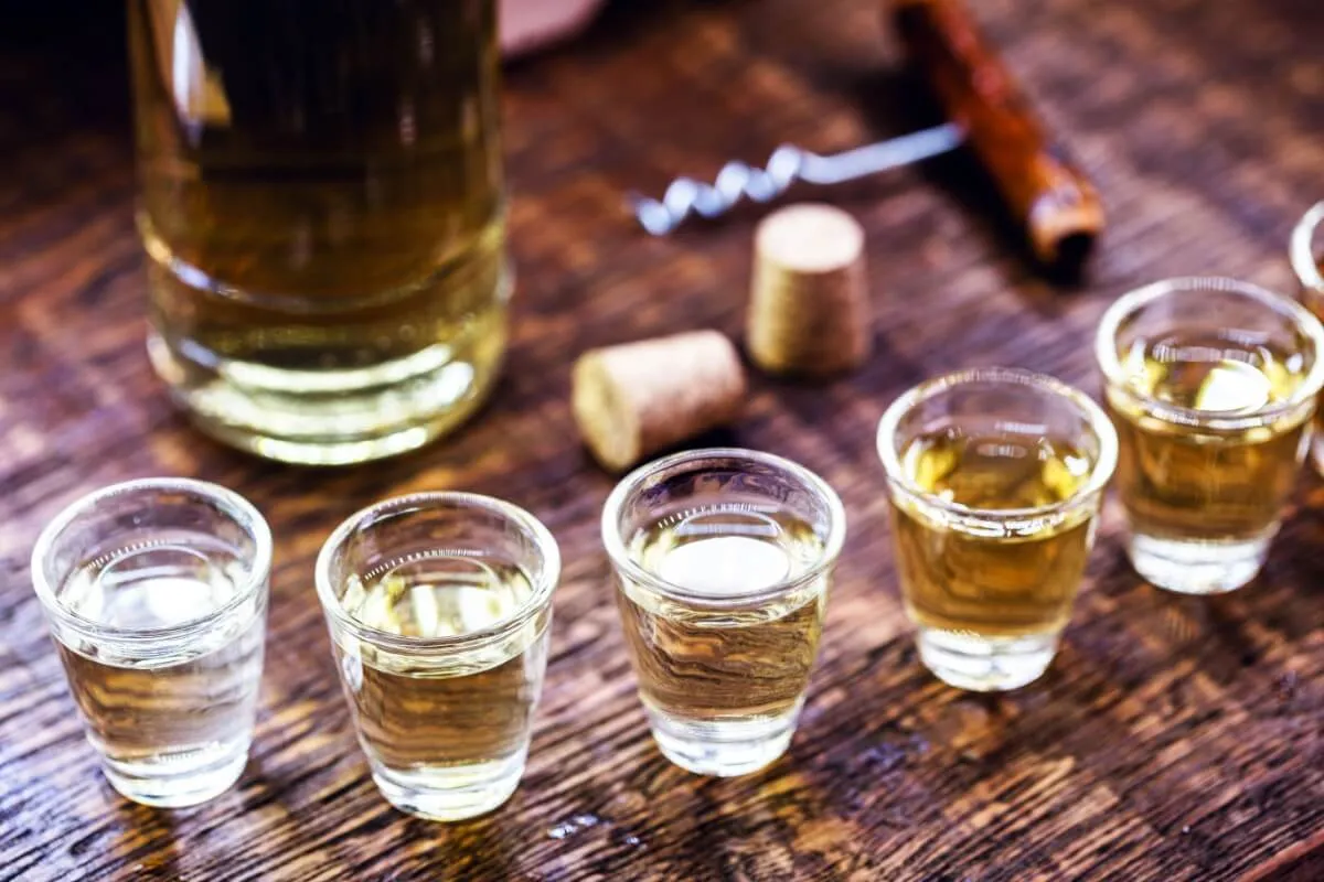 6 tipos de cachaça e como harmonizá-los com comidas
