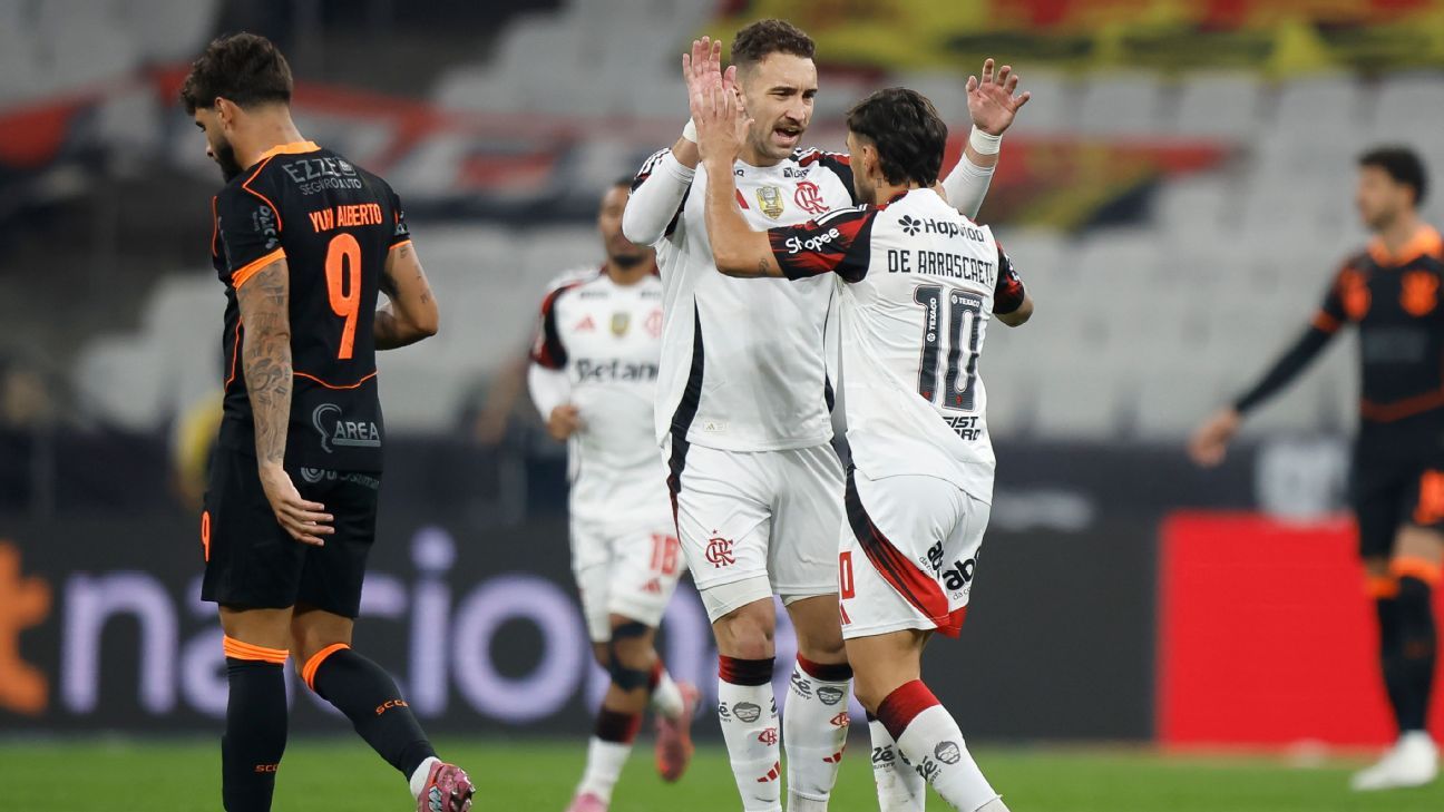 Como Arrascaeta vai além da bola no Flamengo de Filipe Luís e vira exemplo até no vestiário: ‘Não reclama de nada’