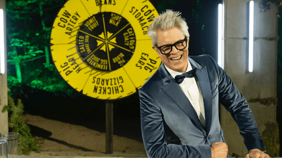 Johnny Knoxville invites you into revamped ‘Fear Factor: House of Fear’