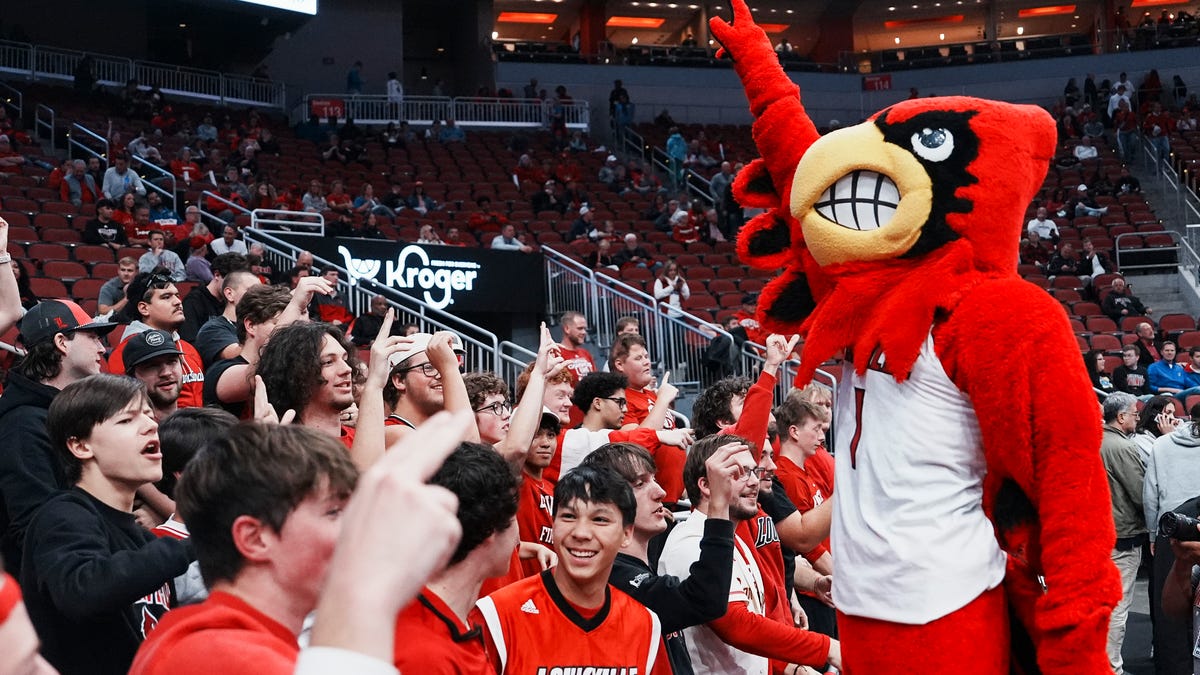 Louisville basketball vs Bucknell channel, UofL exhibition game time