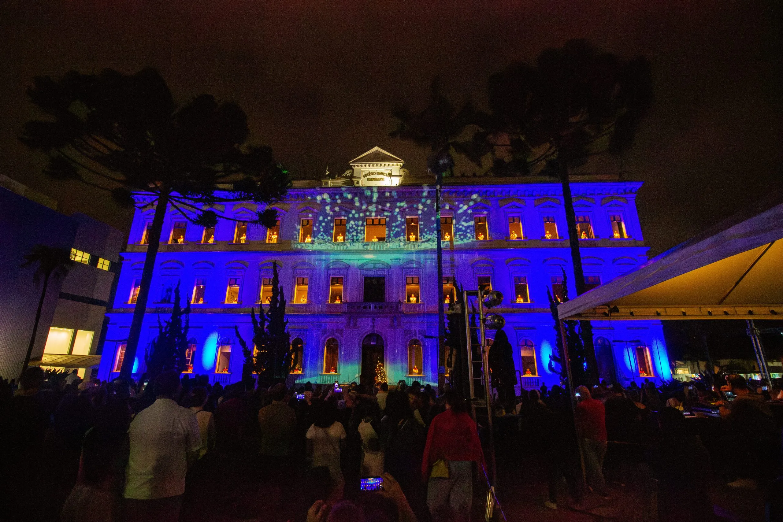 Colégio Marista prepara Cantata de Natal em prédio histórico