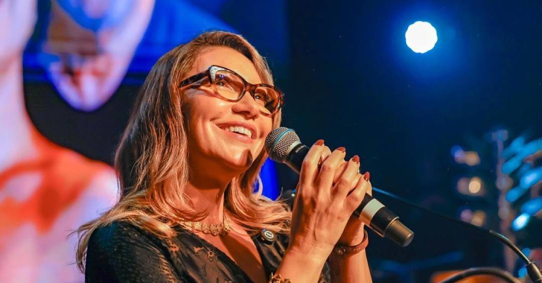 Oposição quer derrubar decreto de Lula que beneficia Janja no governo