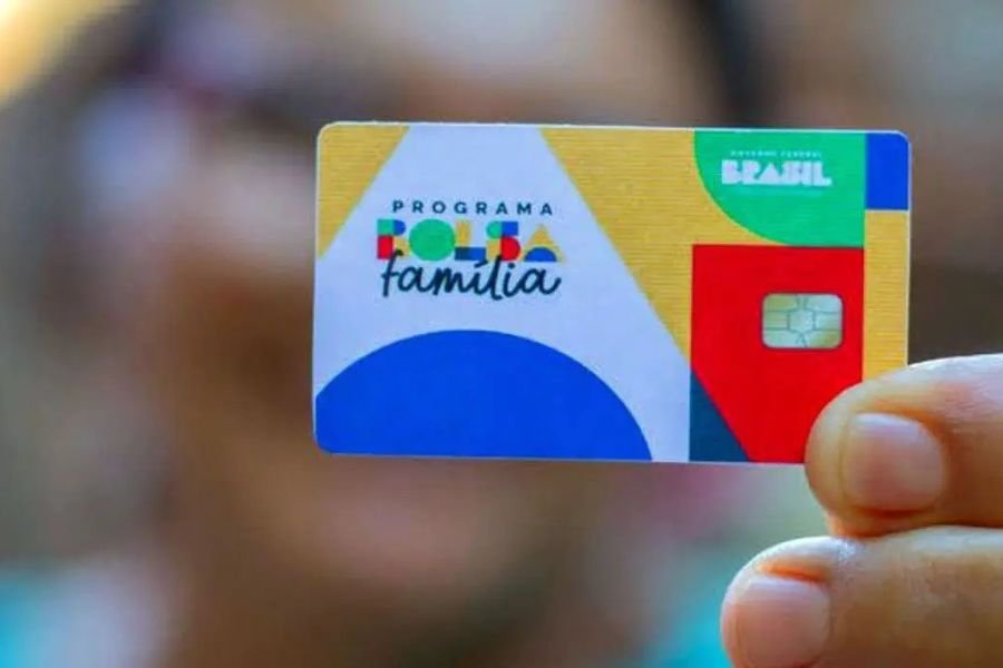 Bolsa Família e Auxílio Gás de outubro: veja quem receberá pagamento antecipado