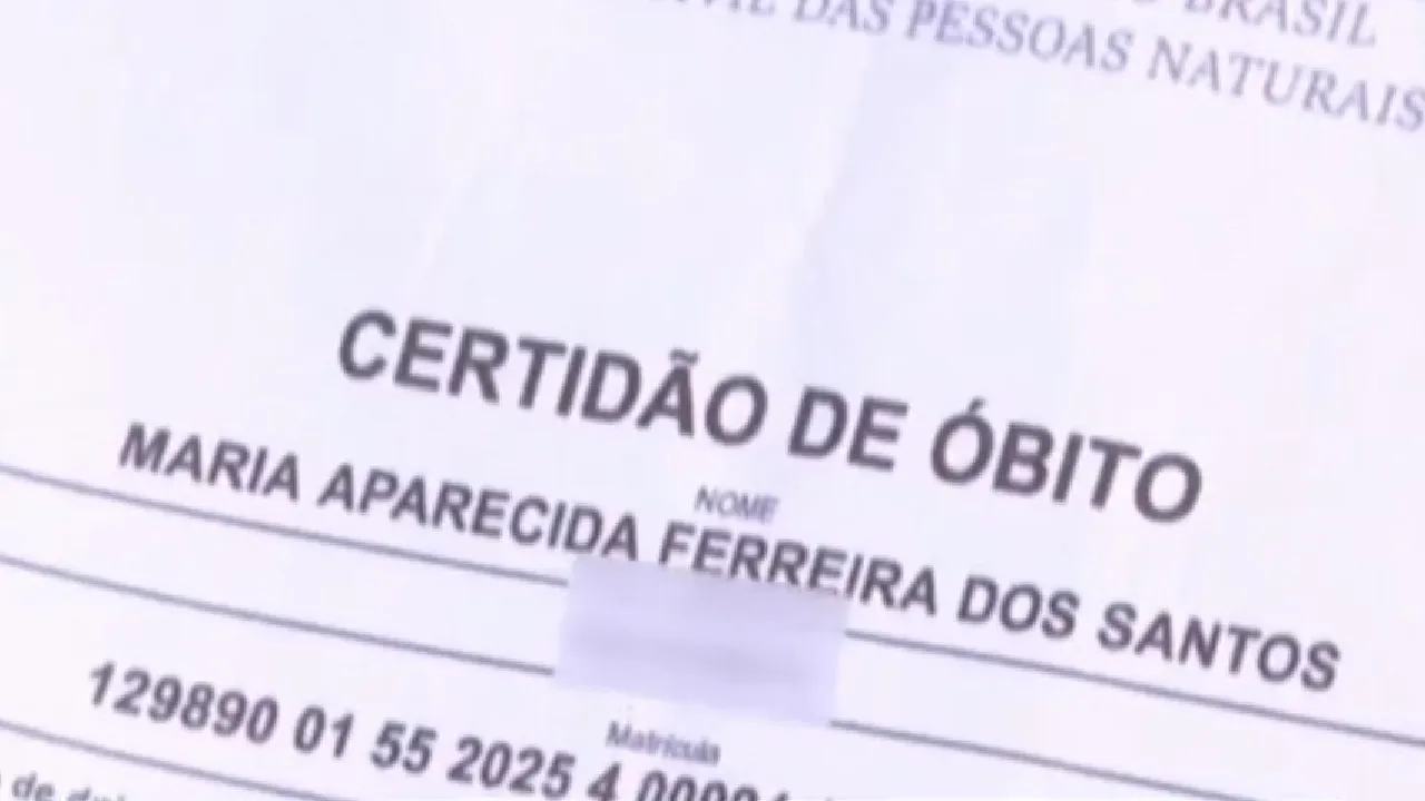 Mulher dada como “morta” luta para provar que está viva em Curitiba