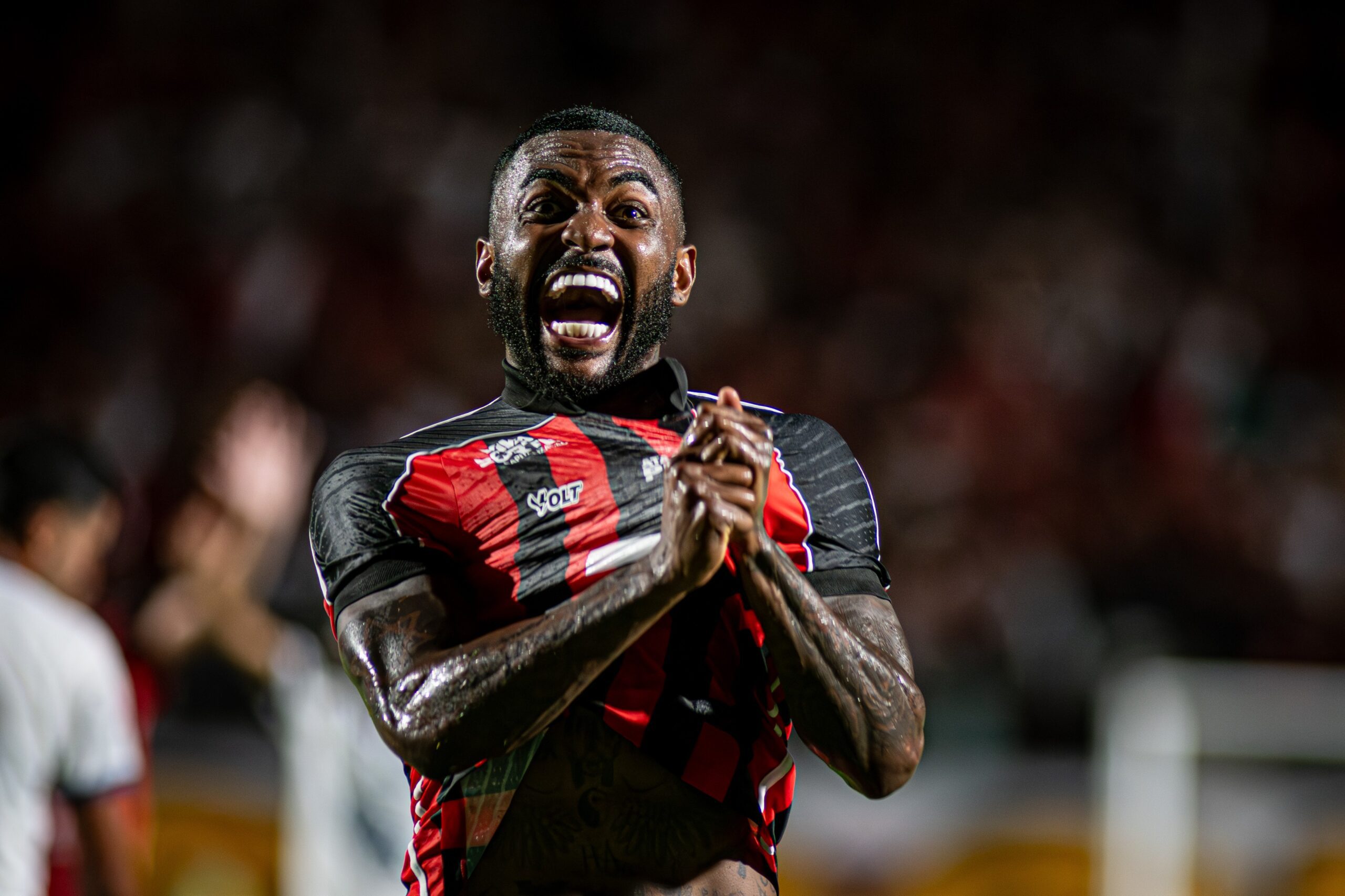 Segue o BAba | Vitória renova as esperanças no Ba-Vi