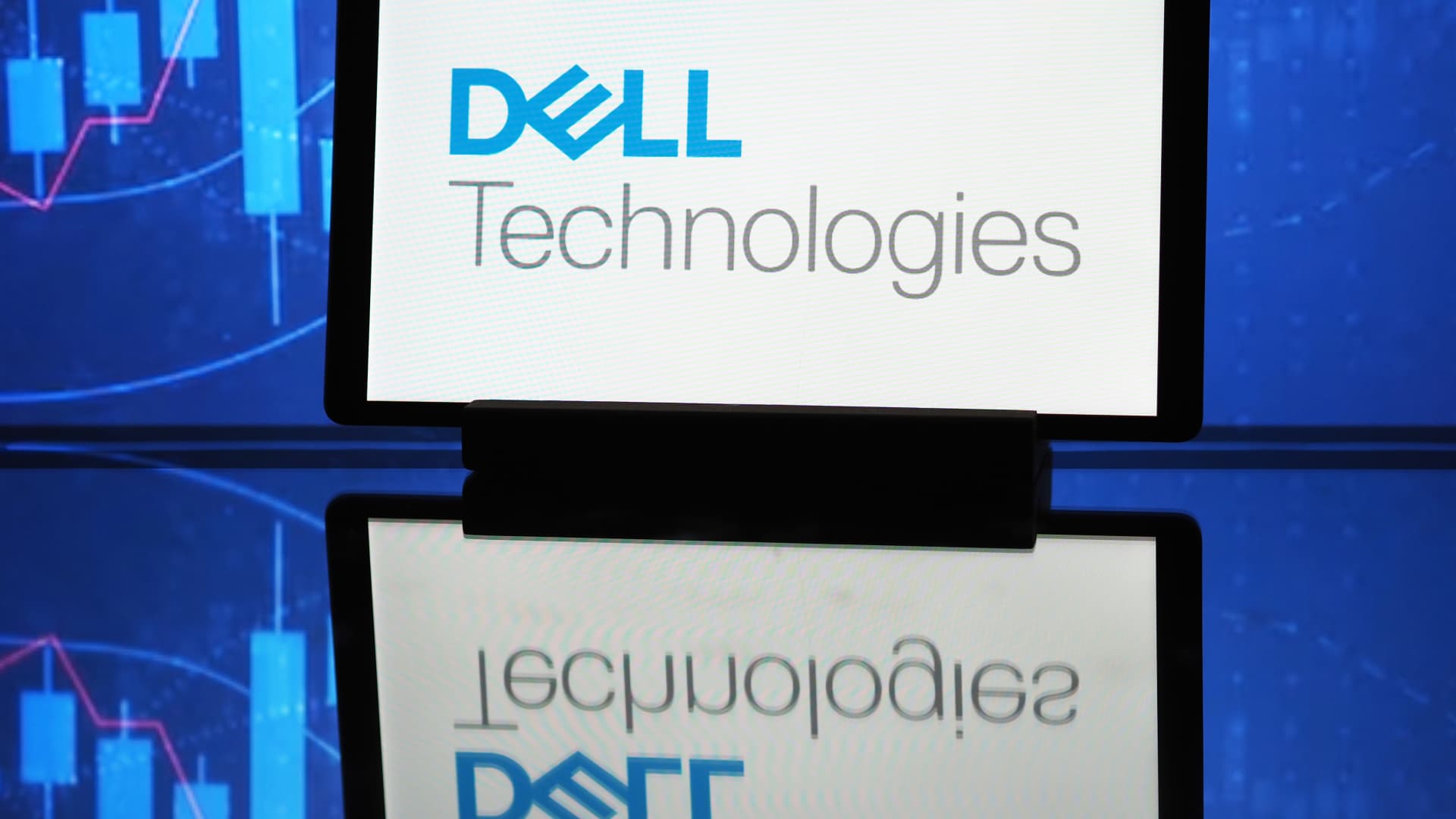 Dell, HPE shares sink after Morgan Stanley downgrades