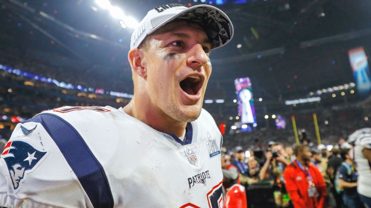 Rob Gronkowski to sign one-day contract to retire a Patriot