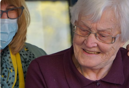 Profissionalização do Cuidador: A Excelência da Elite Care BH em Belo Horizonte