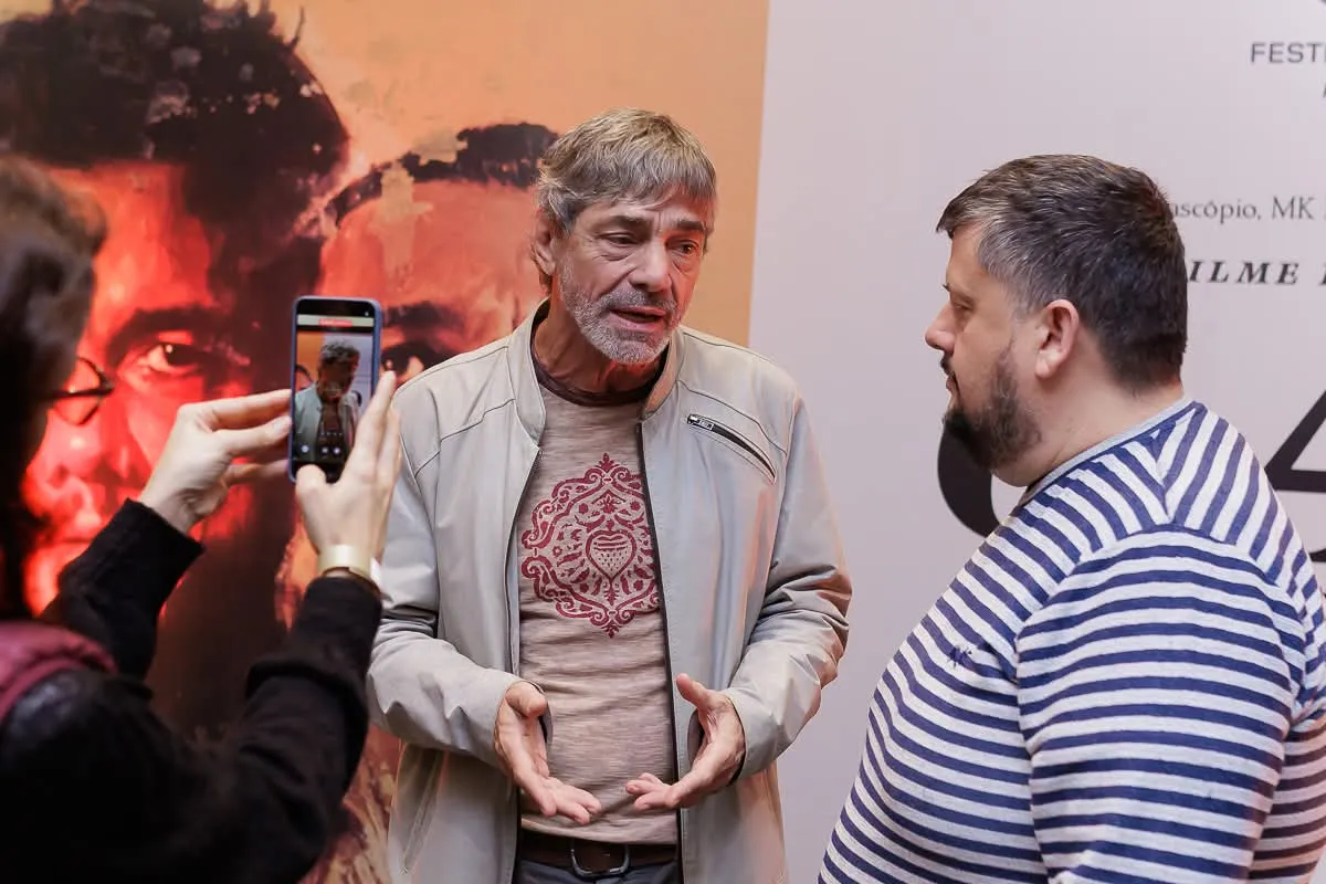 Roney Vilela fala sobre estreia de O Agente Secreto, Oscar e Wagner Moura