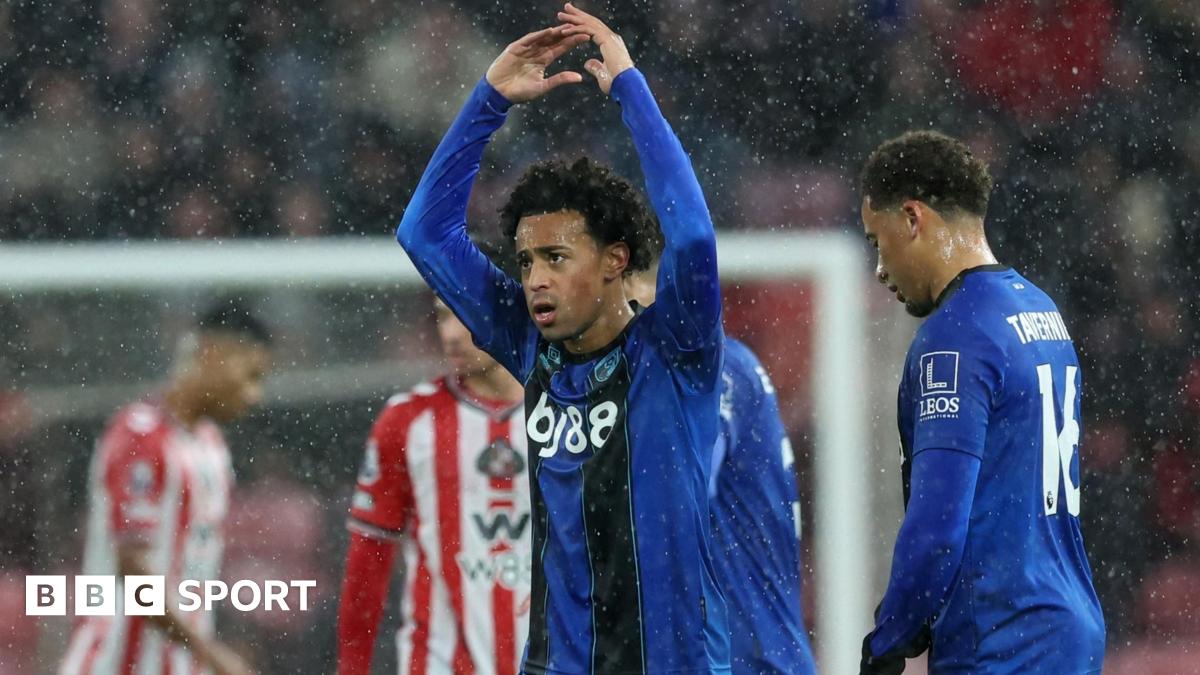 Premier League LIVE: Brentford vs Burnley, Man City vs Leeds & Sunderland vs Bournemouth – scores