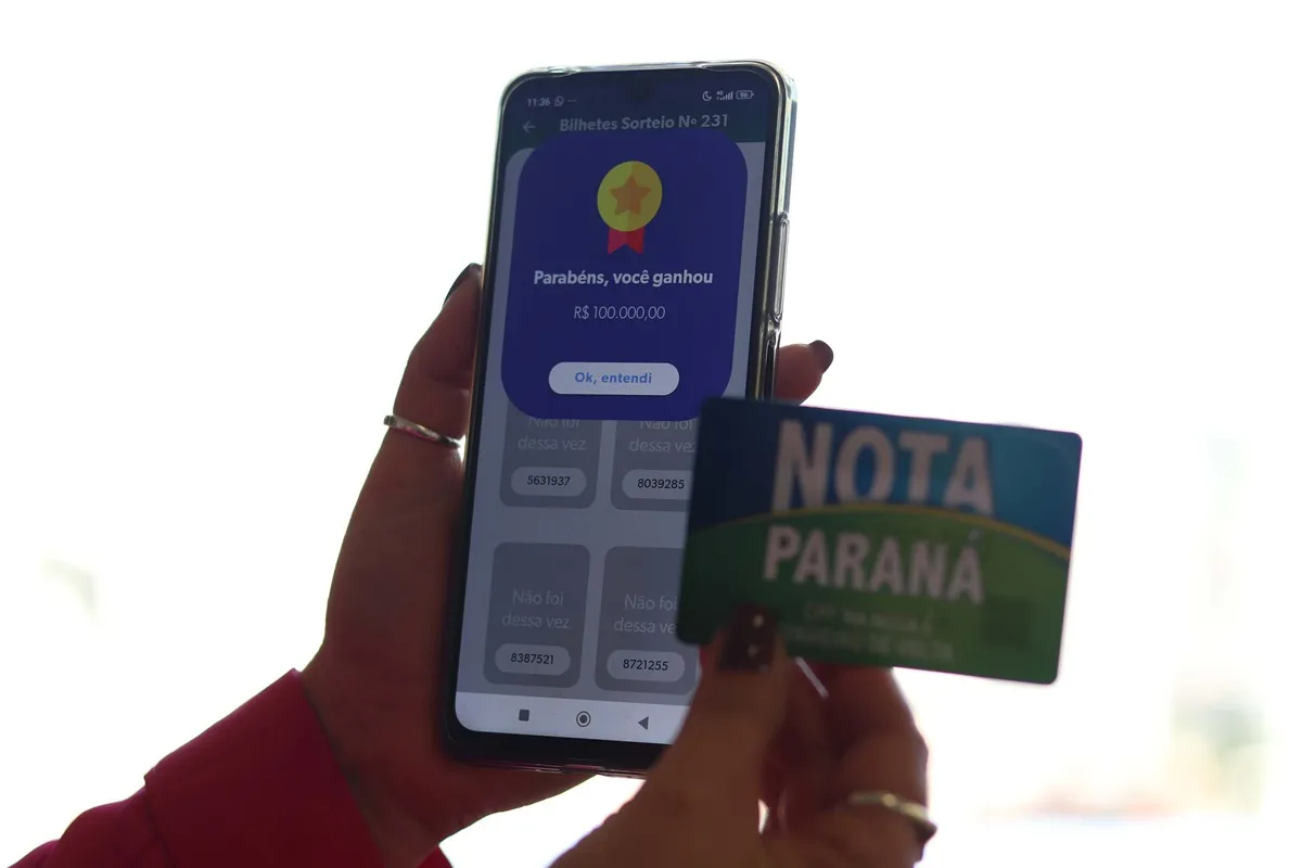 Nota Paraná sorteia prêmios de até R$ 100 mil; veja ganhadores